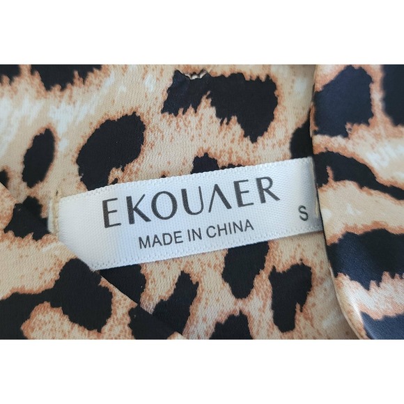 Ekouaer Animal Print Satin Tank Blouse - Picture 3 of 5